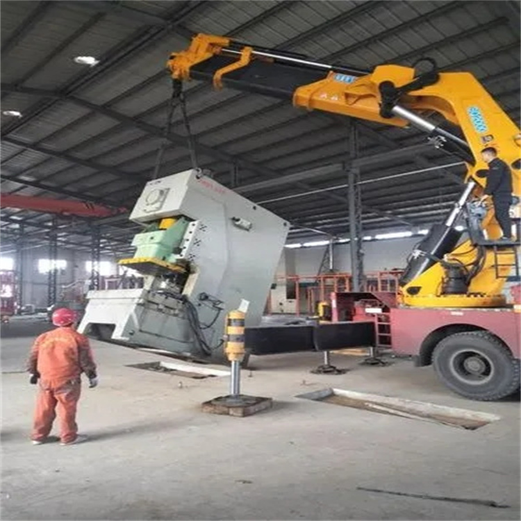 宿州80吨折臂吊车出租附近电话